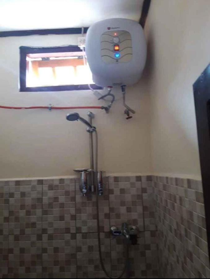 Mawar Bed And Breakfast Bajawa Exterior foto